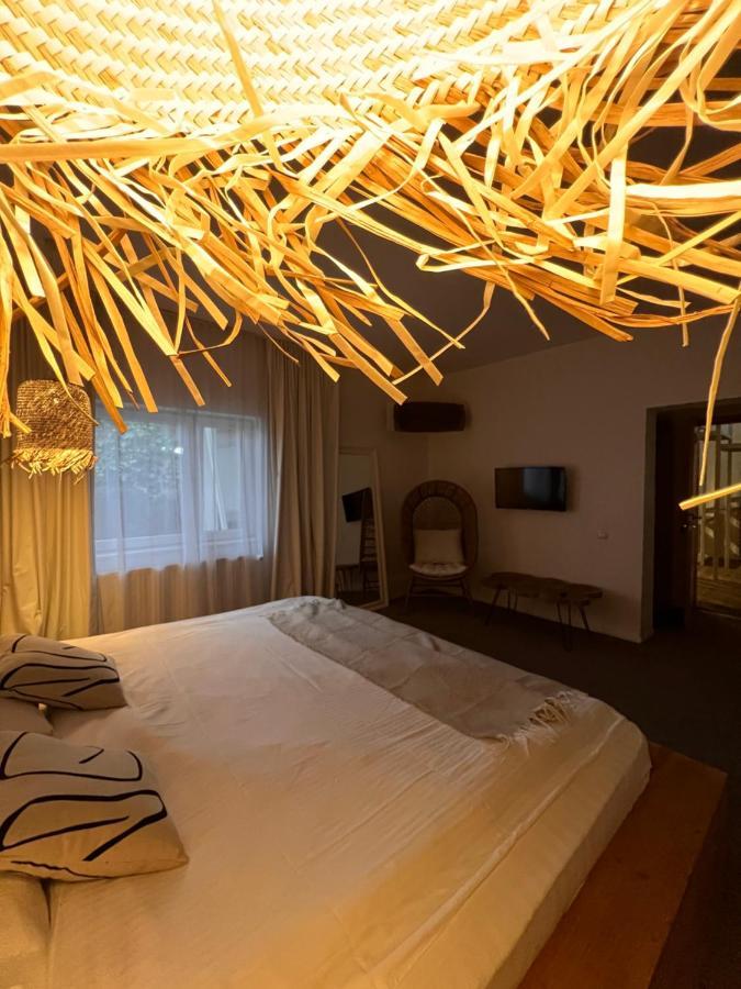 Shard Boutique Hotel-Adult Only Brașov Exterior foto